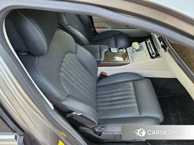 Genesis G90 id 3656515 из Кореи 14