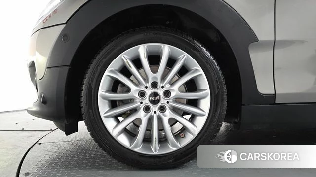 Mini Cooper Clubman id 4020401 из Кореи 14