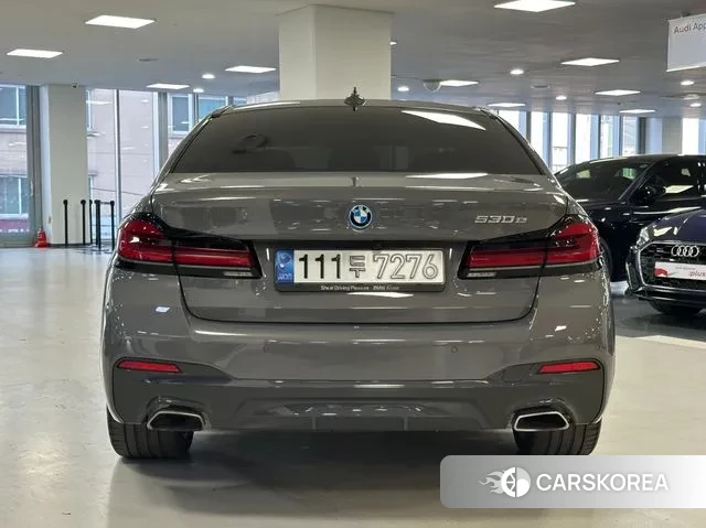 BMW 5 Series (G30) id 3438167 из Кореи 14