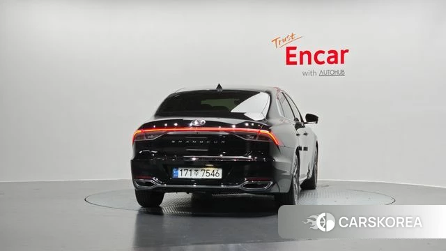 Hyundai The New Grandeur IG Hybrid id 3859519 из Кореи 14