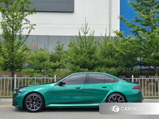 BMW M5 (G90) id 4511035 из Кореи 8