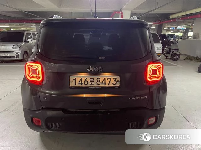 Jeep Renegade id 4362386 из Кореи 13