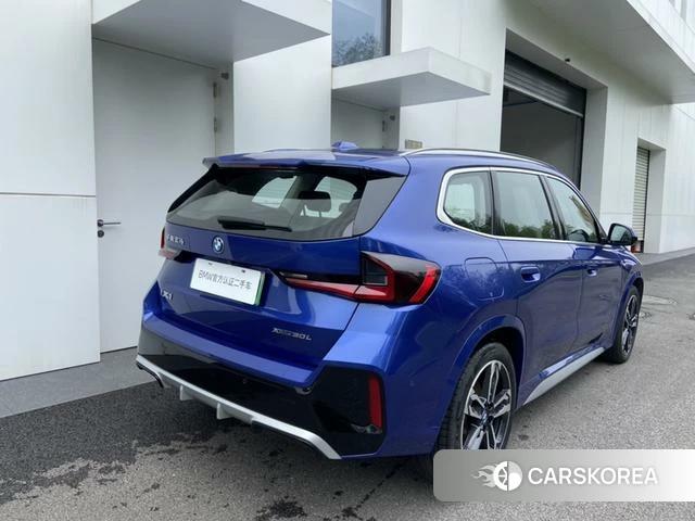 BMW iX1 2023 Синий из Китая, фото 4