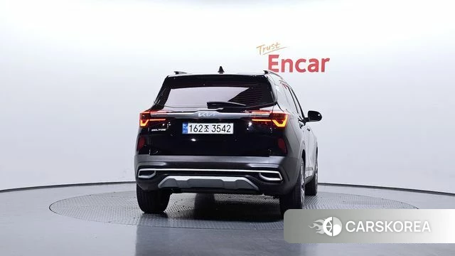Kia Seltos id 4382661 из Кореи 26