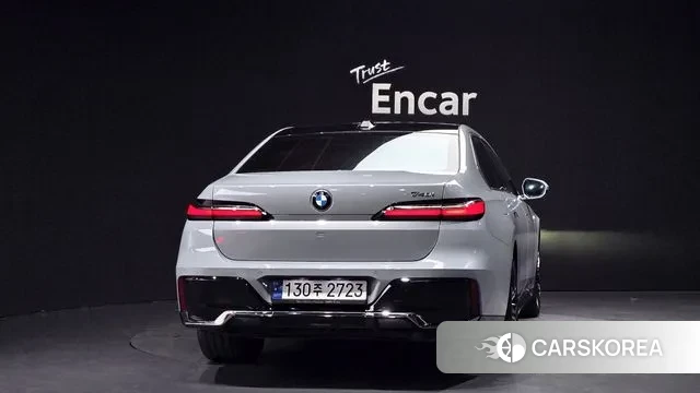 BMW 7 Series (G70) id 3649463 из Кореи 14