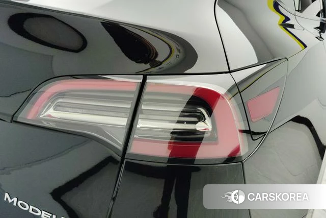 Tesla Model Y id 4254696 из Китая 11