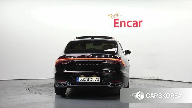 Hyundai The New Grandeur IG Hybrid id 4324377 из Кореи 28