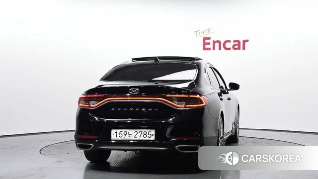 Hyundai Grandeur IG id 3853814 из Кореи 14
