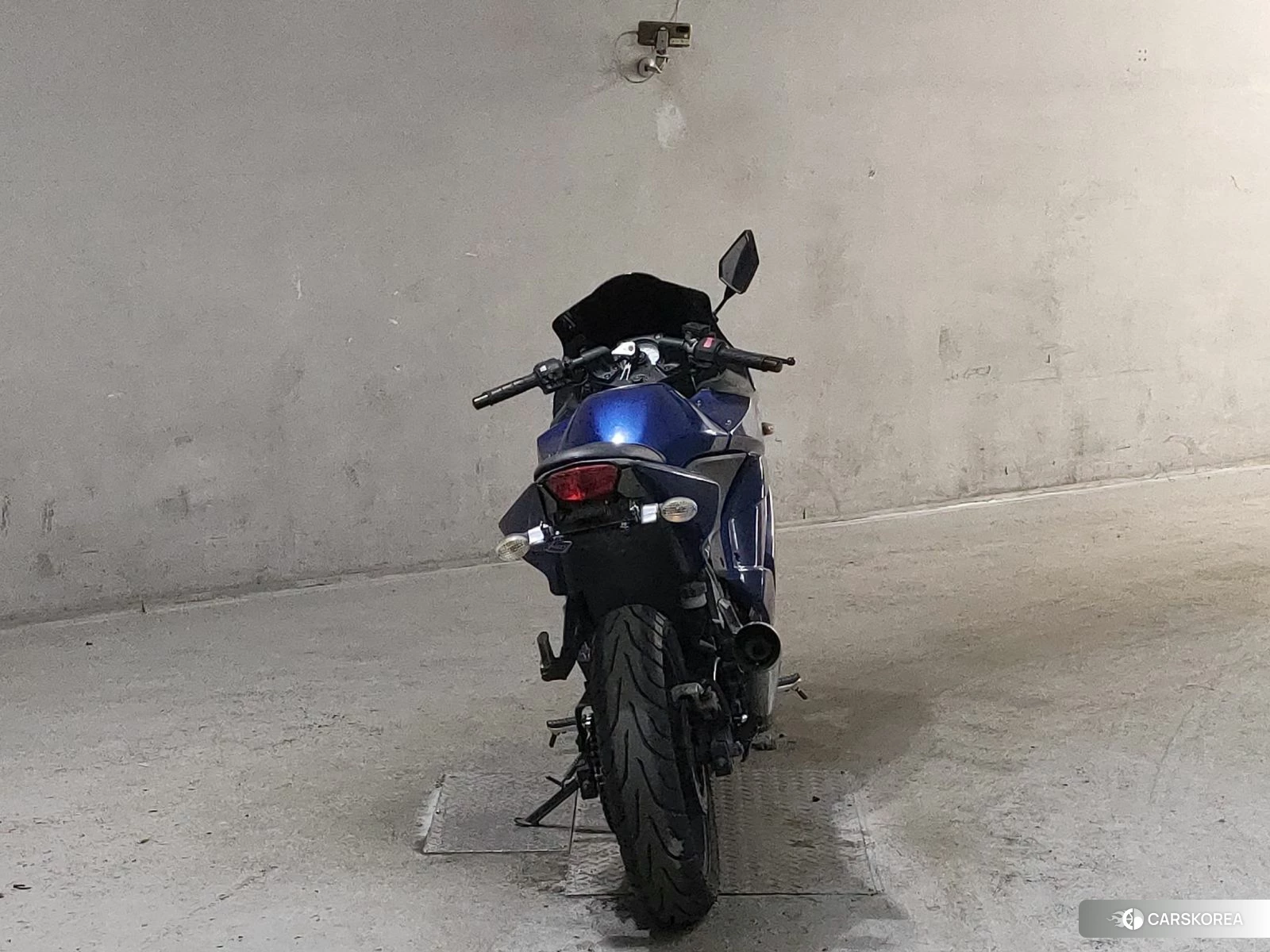 Kawasaki NINJA 250R 2011 из Японии, фото 2