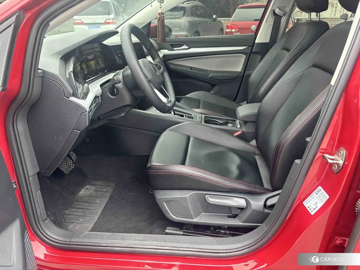 Volkswagen Golf 2022 Red/purple из Китая, фото 4