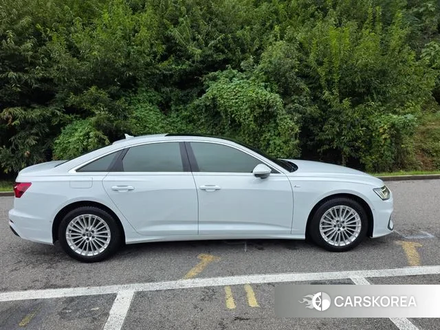 Audi A6 (C8) id 3248318 из Кореи 14