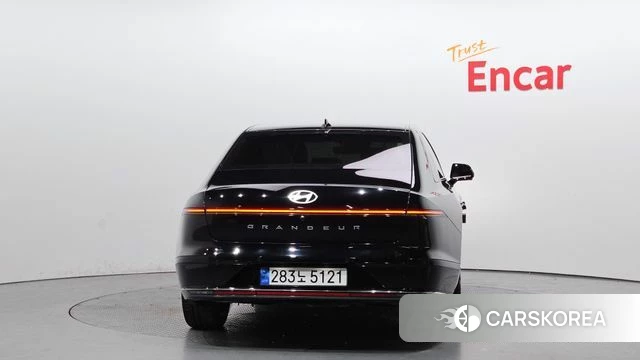 Hyundai Grandeur (GN7) id 4382217 из Кореи 27