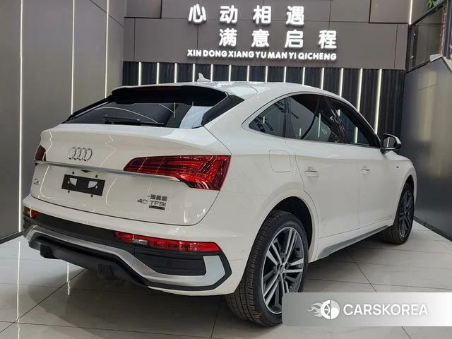 Audi Q5L Sportback 2021 Белый из Китая, фото 4