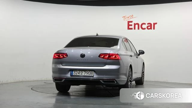 Volkswagen Passat GT (B8) id 3843269 из Кореи 14