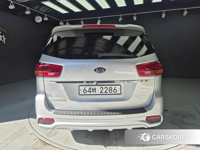 Kia The New Carnival id 3845531 из Кореи 14