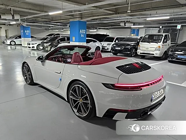 Porsche 911(992) id 3519040 из Кореи 14