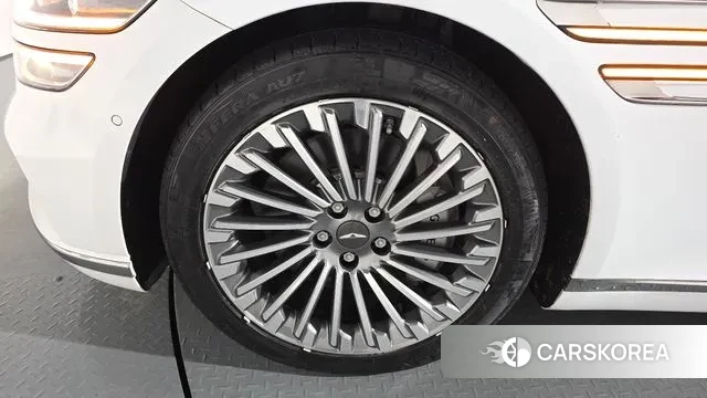 Genesis Electrified G80 (RG3) id 3406320 из Кореи 14