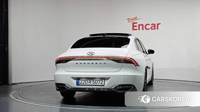 Hyundai The New Grandeur IG id 4613517 из Кореи 14