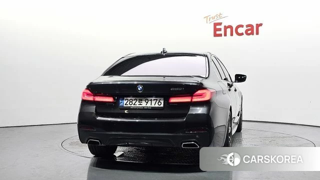 BMW 5 Series (G30) id 4383430 из Кореи 26