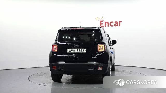 Jeep Renegade id 4581844 из Кореи 27