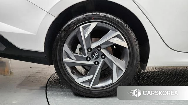 Hyundai The New Avante (CN7) id 3896783 из Кореи 14