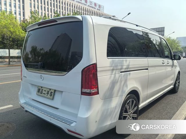 Mercedes-Benz V-class id 4300410 из Китая 17