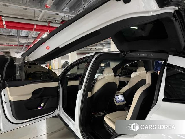 Tesla Model X 2023 Белый из Кореи, фото 6