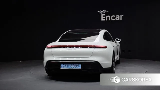 Porsche Taycan id 3411997 из Кореи 14