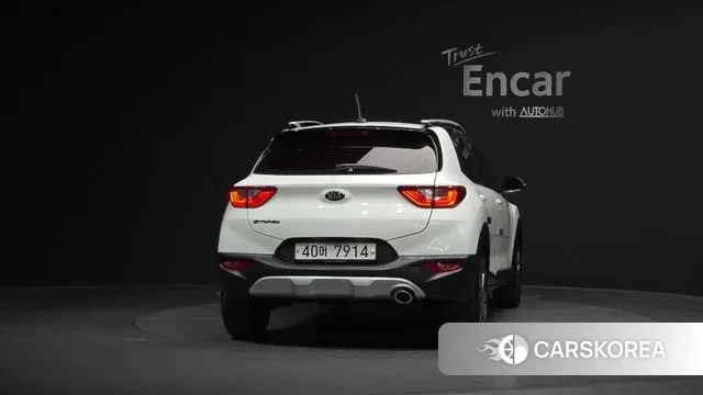 Kia Stonic id 3505595 из Кореи 14