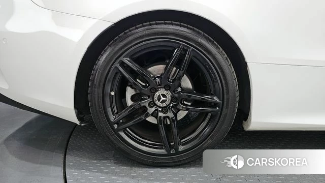 Mercedes-Benz E-Class W213 id 4294945 из Кореи 25