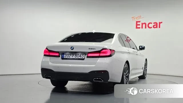 BMW 5 Series (G30) id 2974422 из Кореи 14