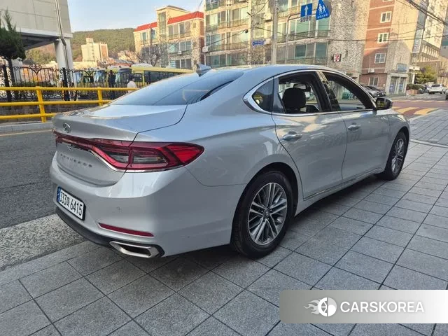 Hyundai Grandeur IG id 3748288 из Кореи 11