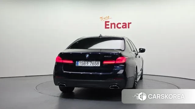 BMW 5 Series (G30) id 3443754 из Кореи 14