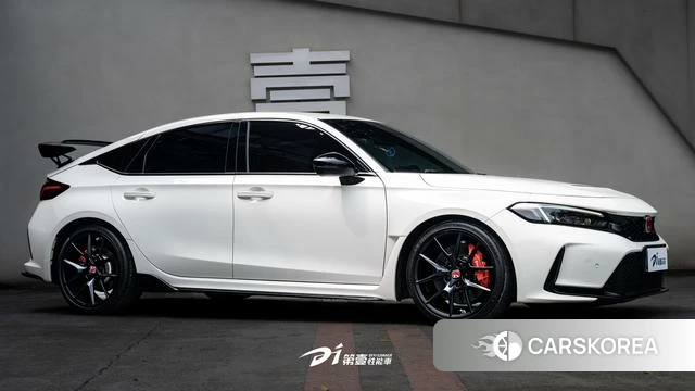Honda Civic (imported) 2023 Белый из Китая, фото 4