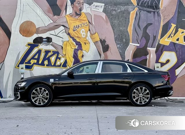 Audi A6L 2026 Черный из Китая, фото 4