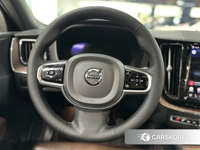 Volvo XC60 PHEV id 4213554 из Китая 12
