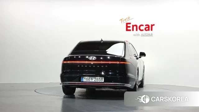 Hyundai Grandeur (GN7) id 3596213 из Кореи 14