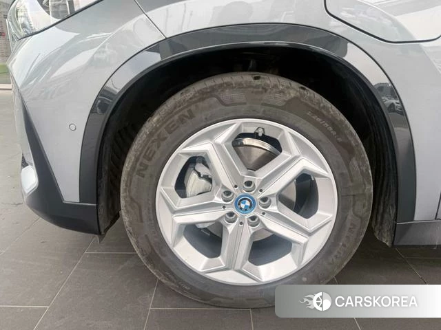 BMW iX1 id 3908200 из Китая 9