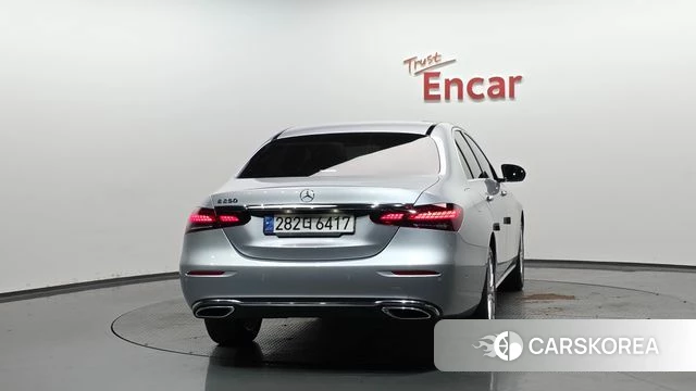 Mercedes-Benz E-Class W213 id 4469842 из Кореи 28