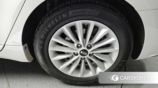 Kia Come New K7 id 3844924 из Кореи 14