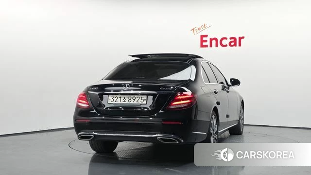 Mercedes-Benz E-Class W213 id 3899120 из Кореи 14