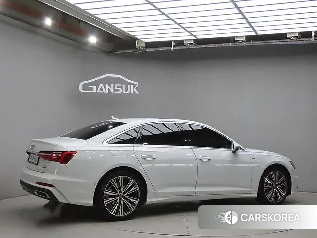 Audi A6 (C8) id 3645139 из Кореи 14