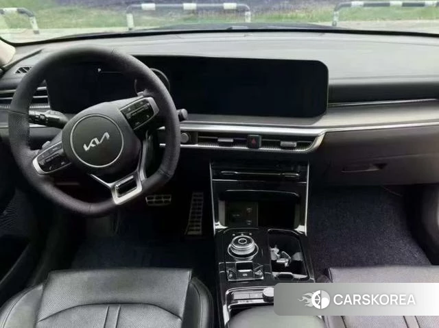 Kia K5 2021 Черный из Китая, фото 4