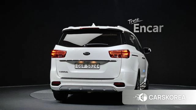 Kia The New Carnival id 4918818 из Кореи 14