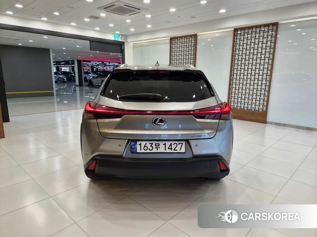 Lexus UX250h id 4366260 из Кореи 9