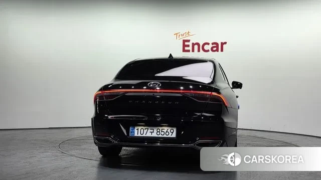 Hyundai The New Grandeur IG id 3650060 из Кореи 14