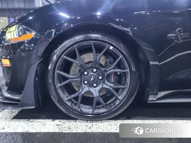 Ford Mustang 2018 Черный из Кореи, фото 4