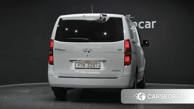 Hyundai The New Grand Starex id 4580842 из Кореи 21