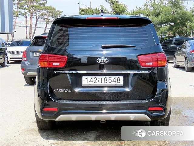 Kia The New Carnival id 3824931 из Кореи 14