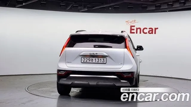 Kia Di Ol Nu Niro id 2948114 из Кореи 14